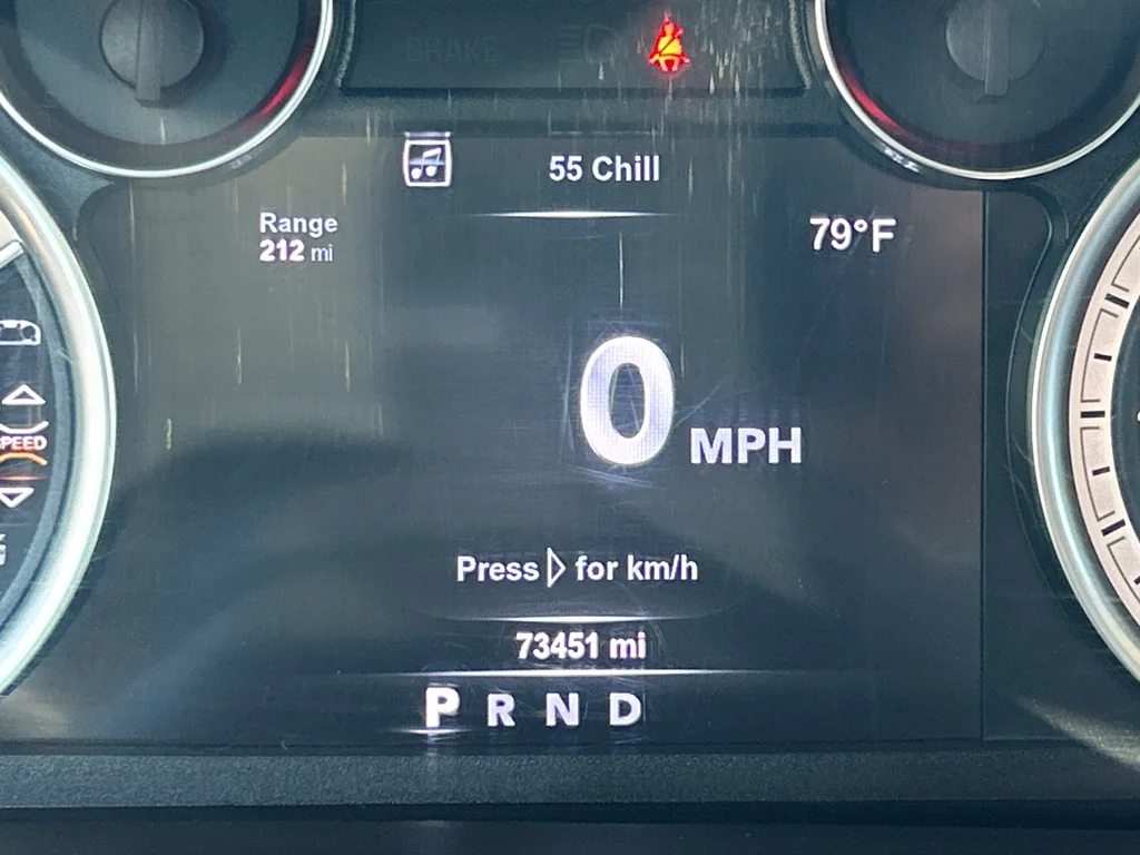 Used 2017 Silver Ram Laramie image 18