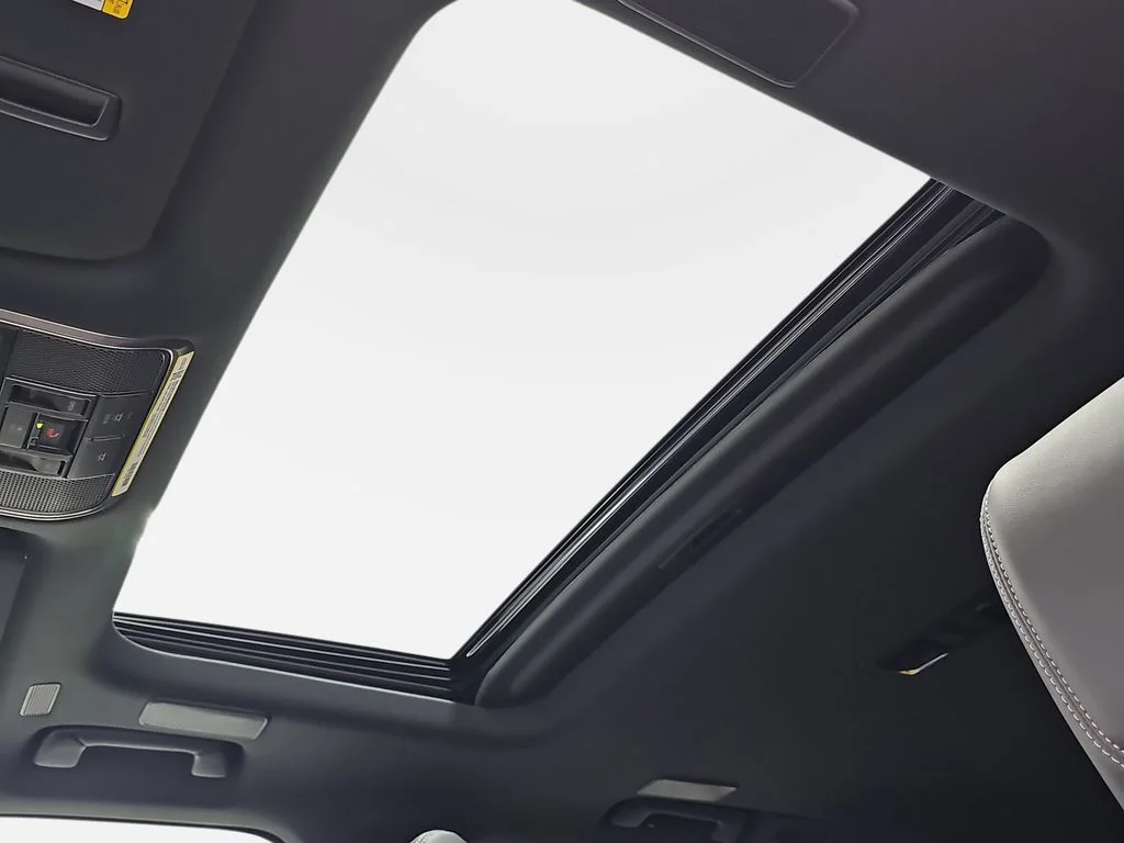 New 2026 Eminent White Pearl Lexus LUXURY image 29