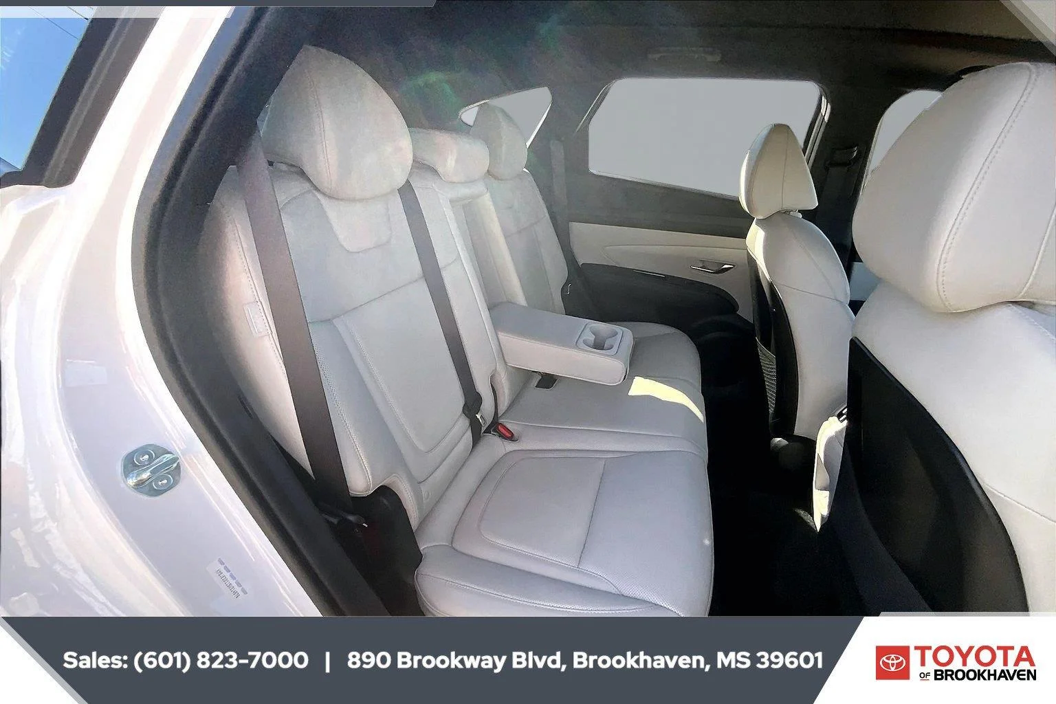 Used 2025 Creamy White Pearl Hyundai Limited image 20