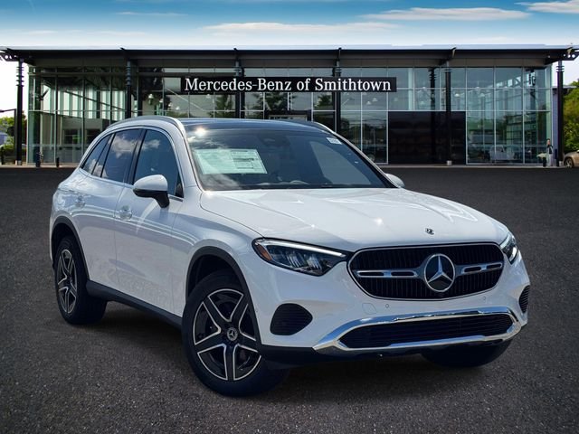 New 2026 Polar White Mercedes-Benz GLC 300 image 1