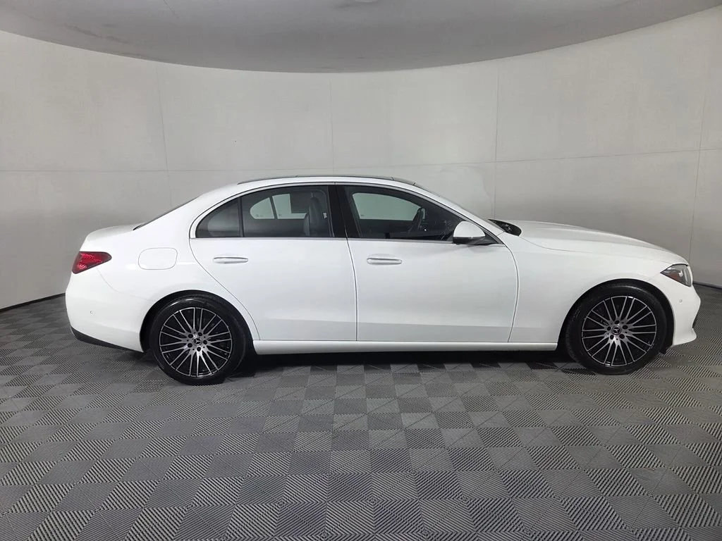 Used 2025 White Mercedes-Benz C 300 image 4
