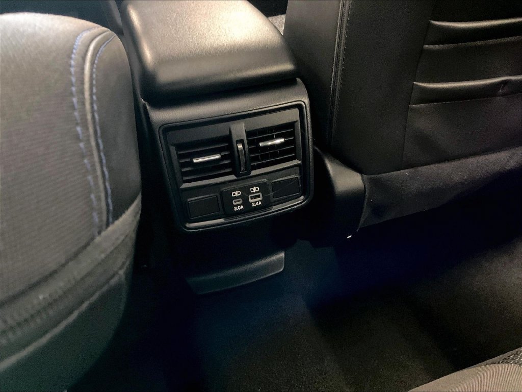 Used 2025 Ice Silver Metallic Subaru Premium image 28