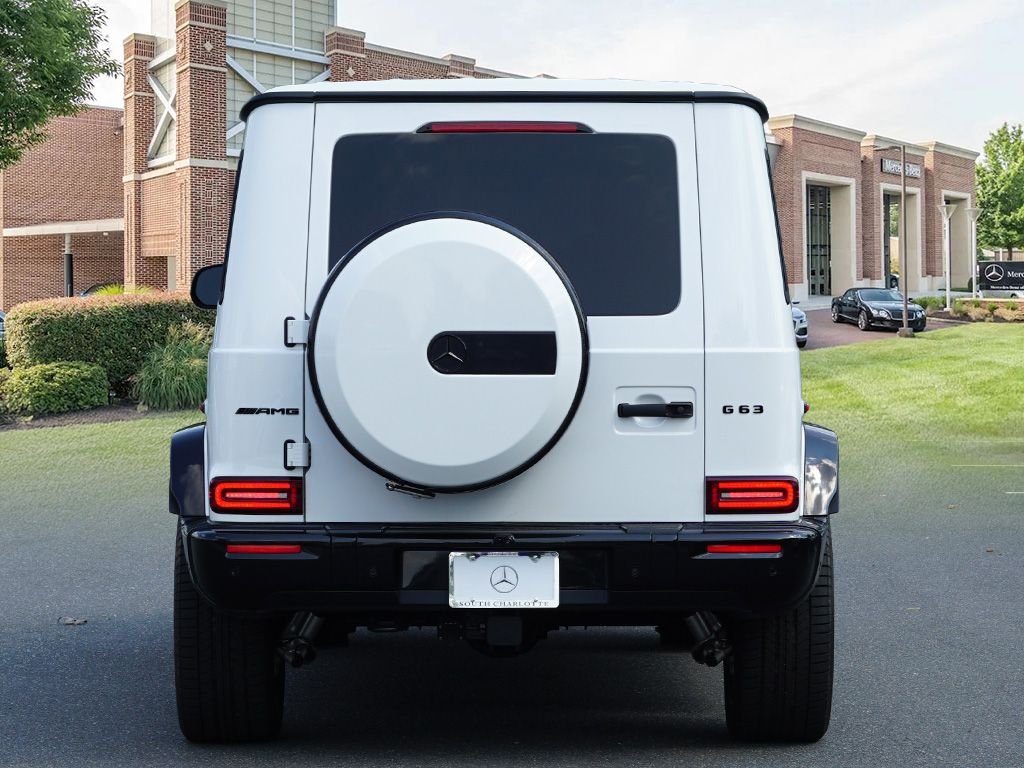 Used 2026 MANUFAKTUR Moonlight White Magno Mercedes-Benz G 63 AMG® image 5