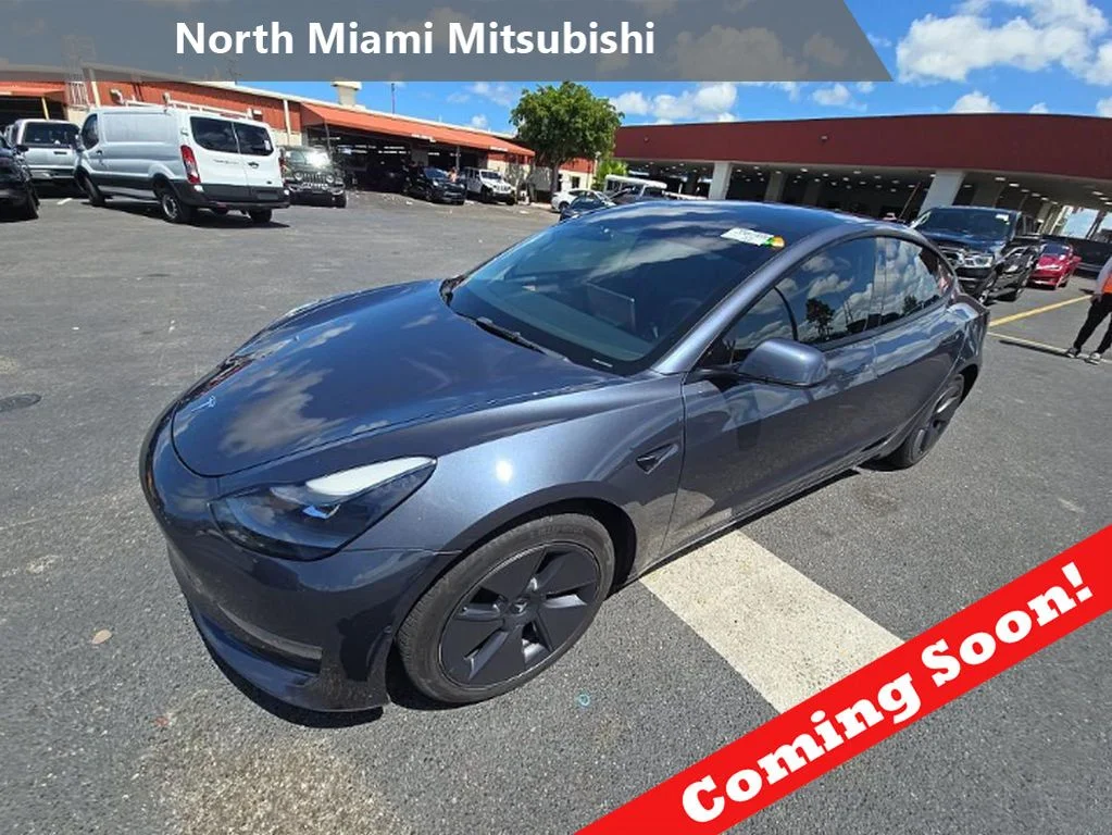 2022 Tesla Model 3 Long Range Dual Motor All-Wheel Drive's photo