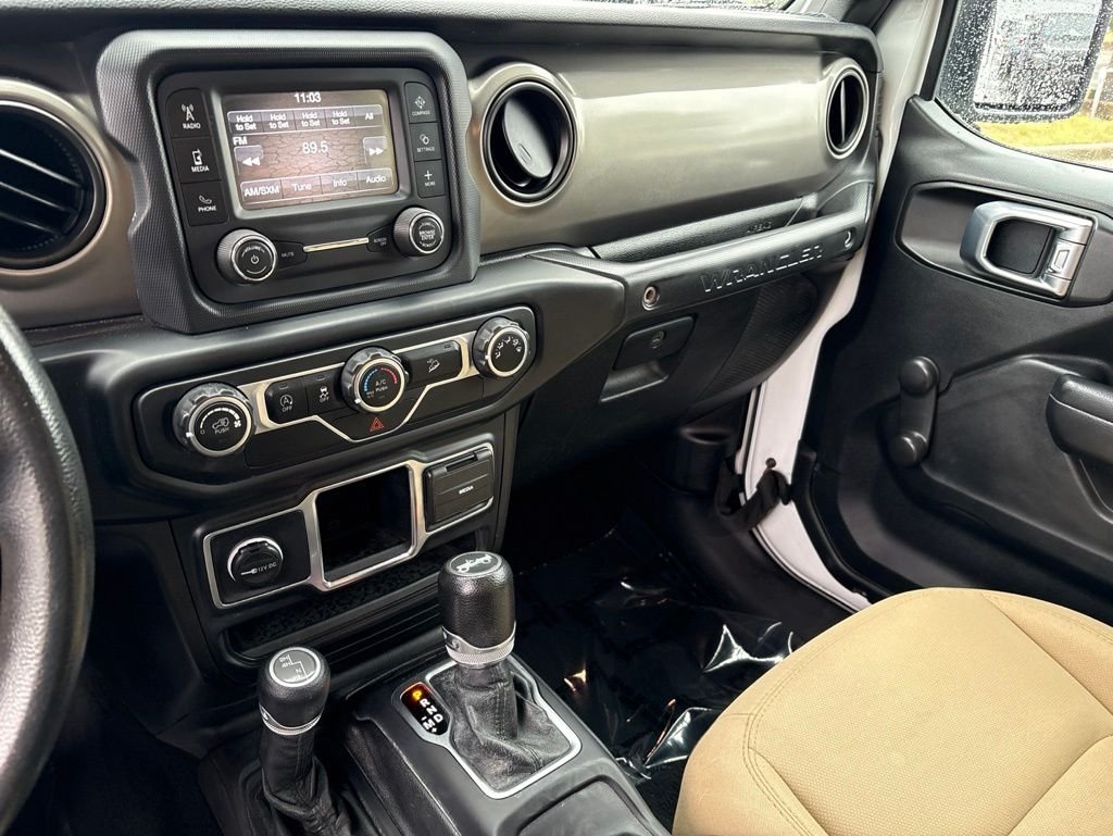 Used 2019 White Jeep Unlimited Sport image 19