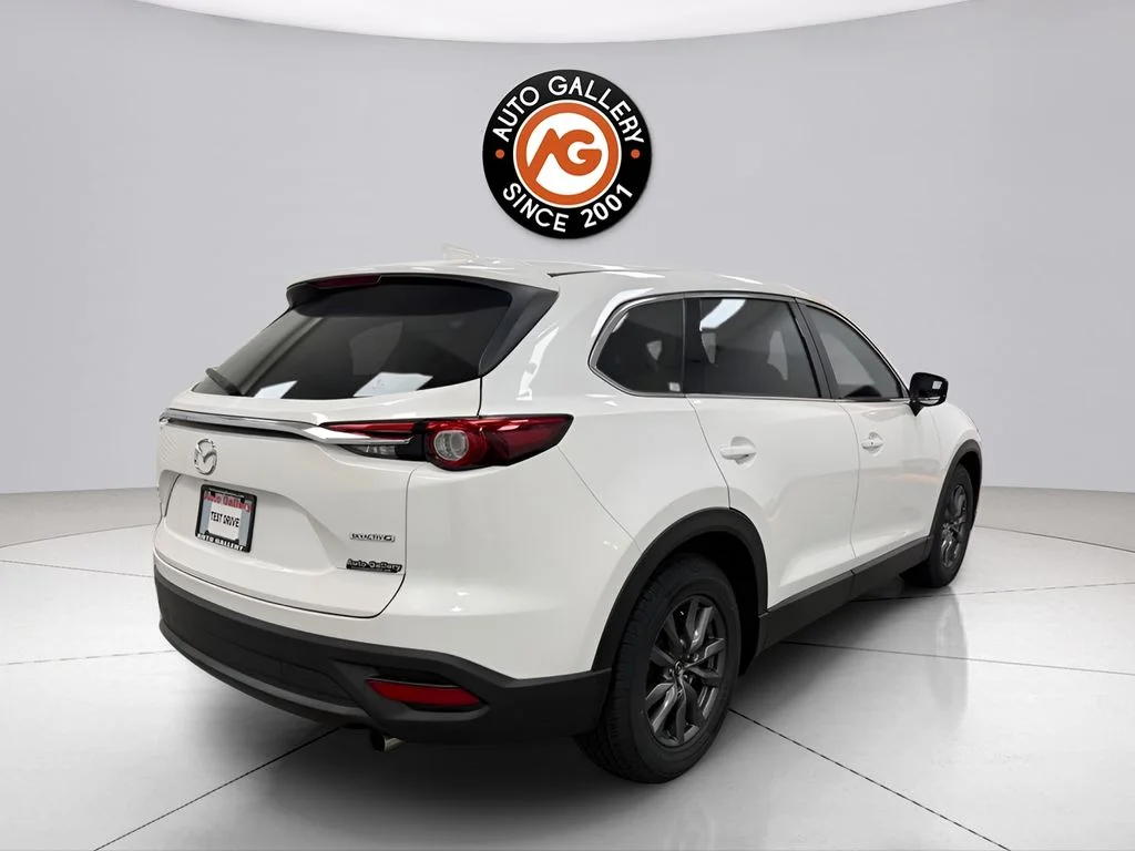 Used 2022 White Mazda Touring image 3