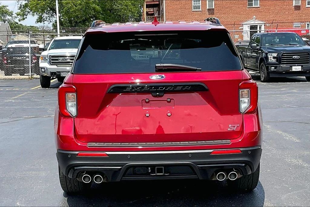 Used 2020 Red Ford ST image 3