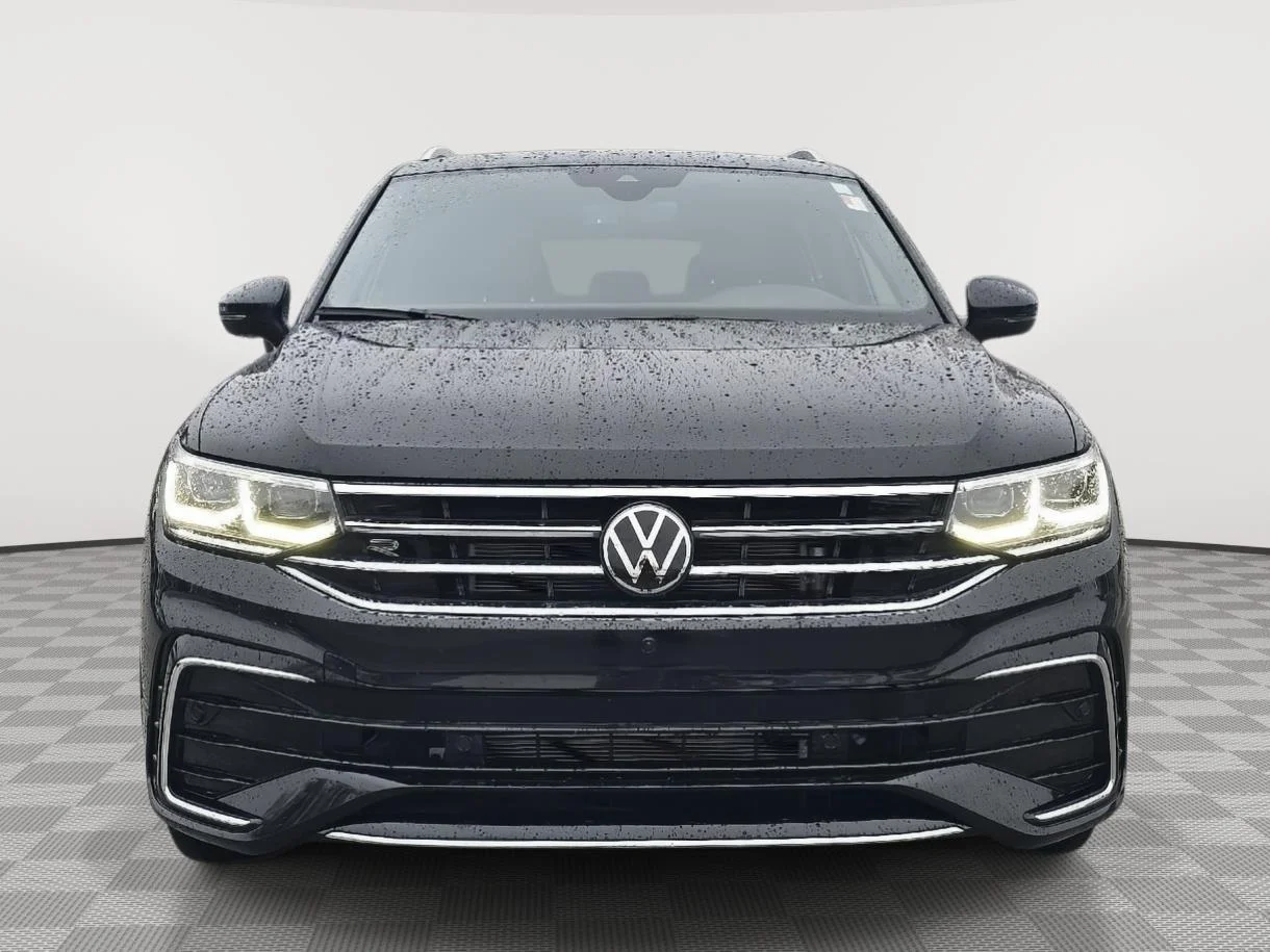 Certified Used 2024 BLACK Volkswagen SEL R-Line image 9