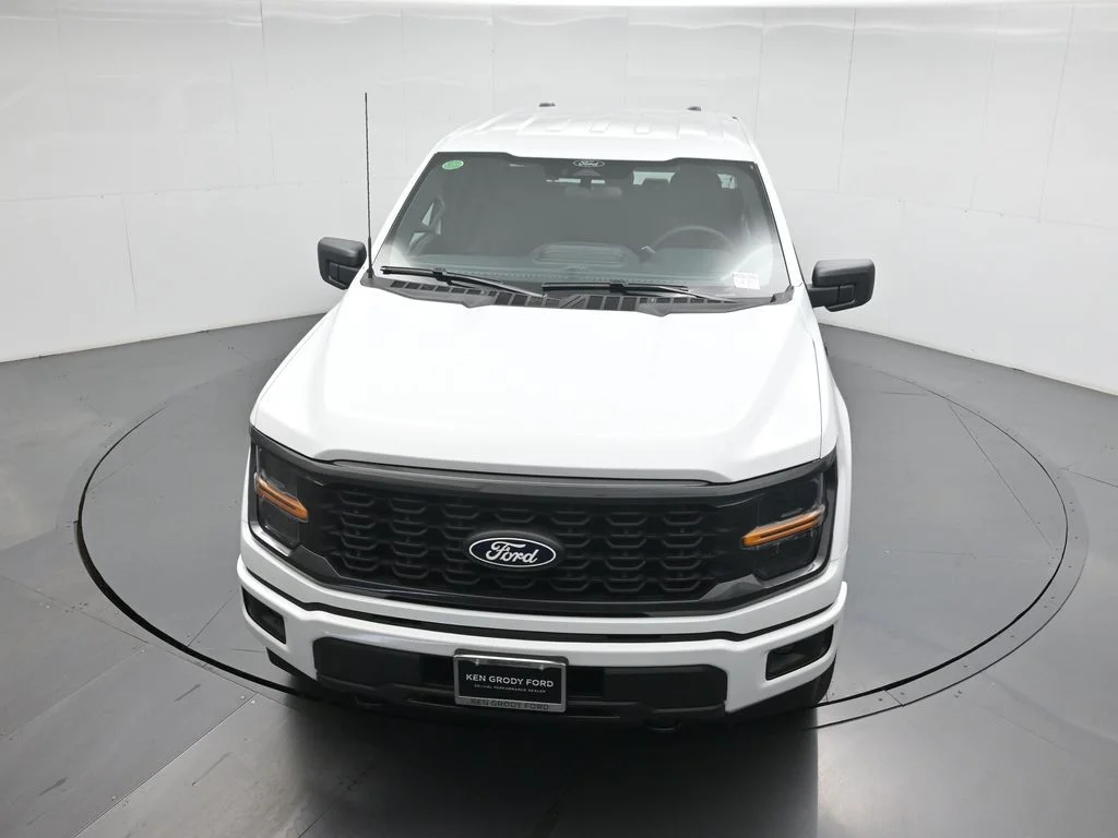 New 2026 Oxford White Ford STX image 34