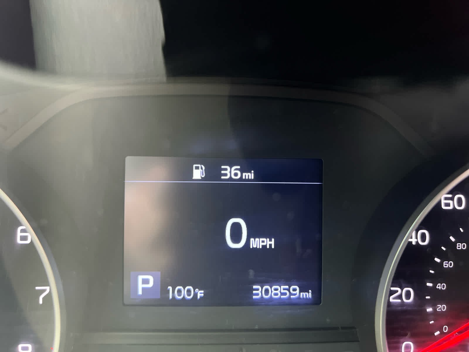 Used 2022 Snow White Pearl Kia LX image 27
