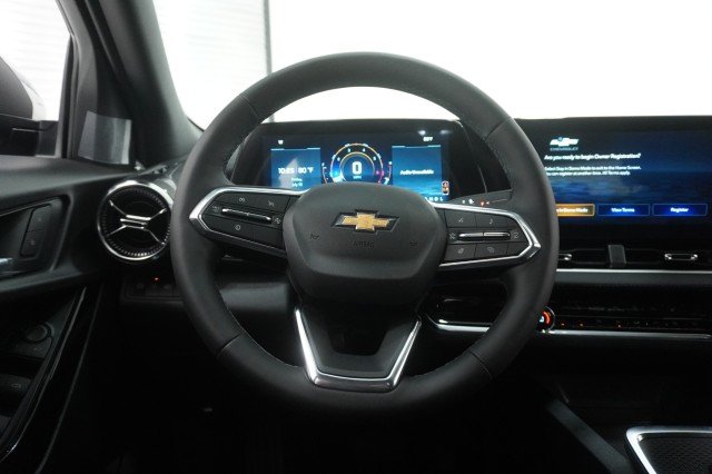 2027 Chevrolet Equinox LT - Photo 23