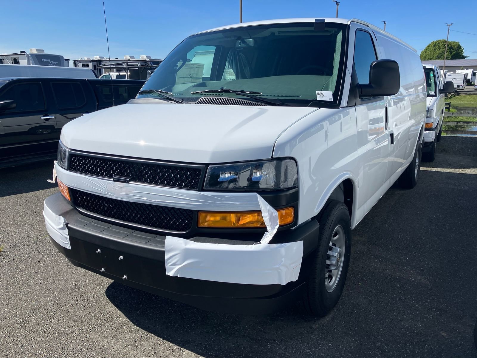 2026 Chevrolet Express 2500 Extended Work Van HD's photo