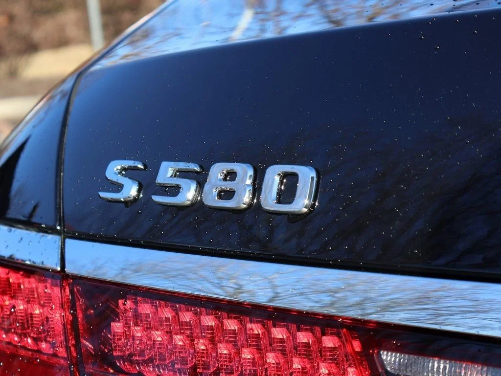 New 2026 Obsidian Black Metallic Mercedes-Benz S 580 image 48