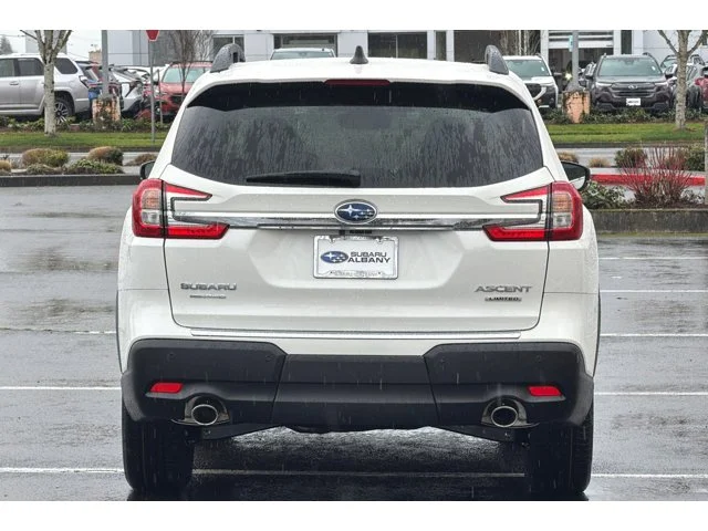 New 2026 CRYSTAL WHITE PEARL Subaru Limited 7-Passenger image 5