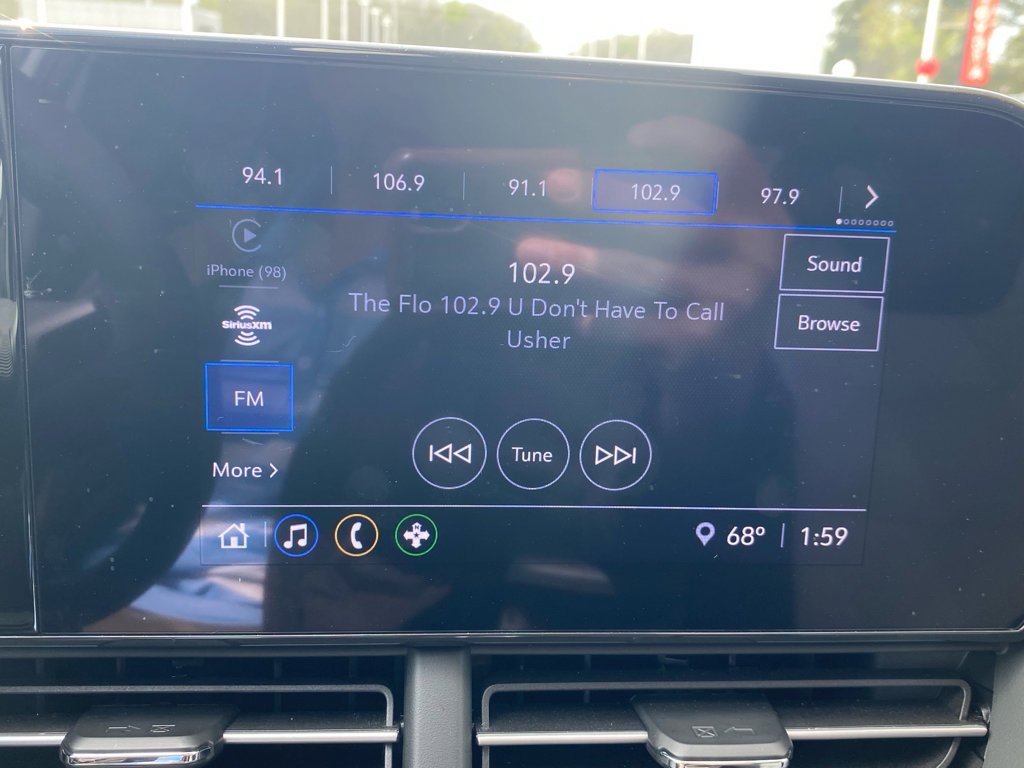 2025 Chevrolet Trax LS - Photo 19