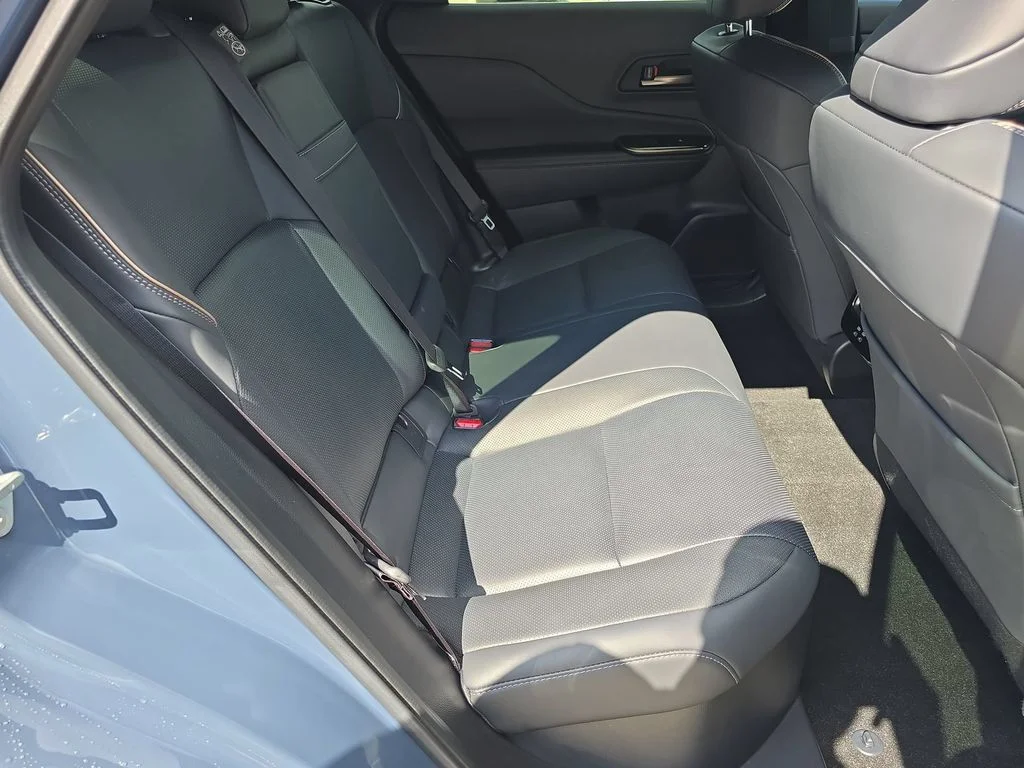 Used 2025 White Toyota XLE image 37