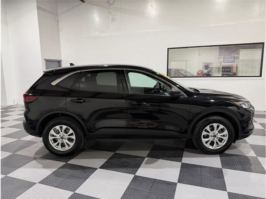 2024 Ford Escape Active Sport photo 4