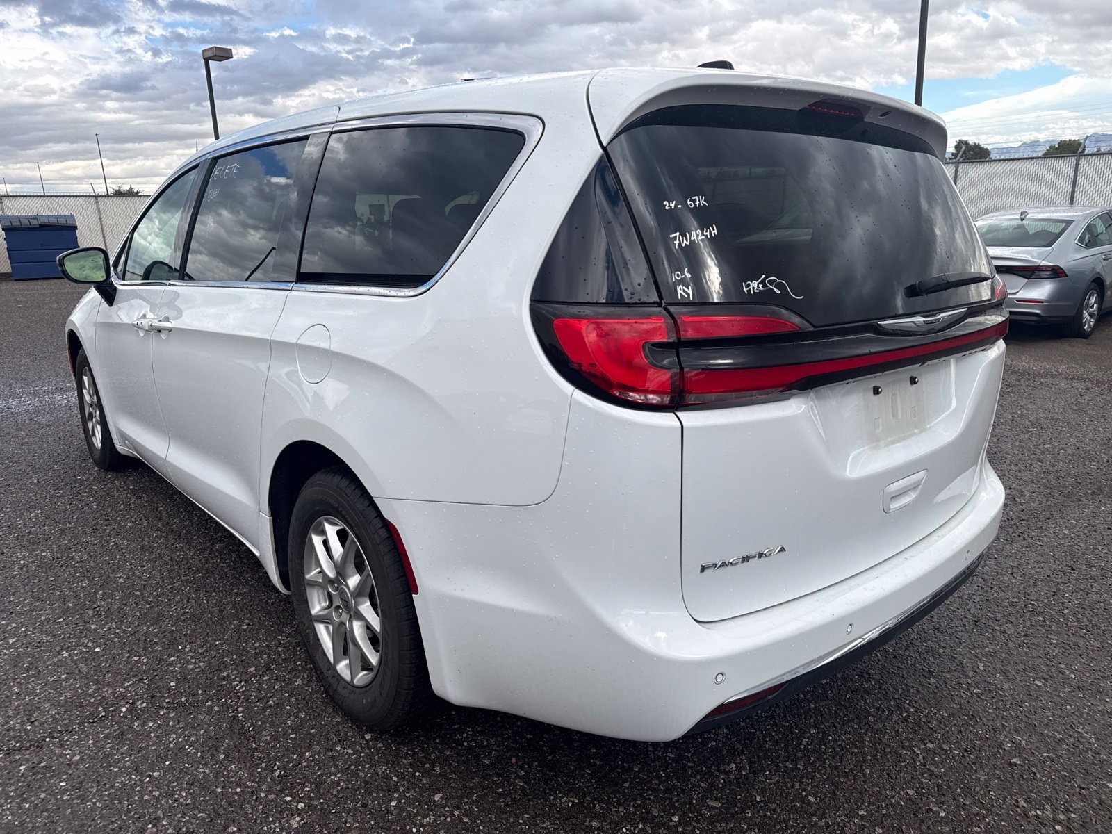 Used 2024 Bright White Clearcoat Chrysler Touring L image 3
