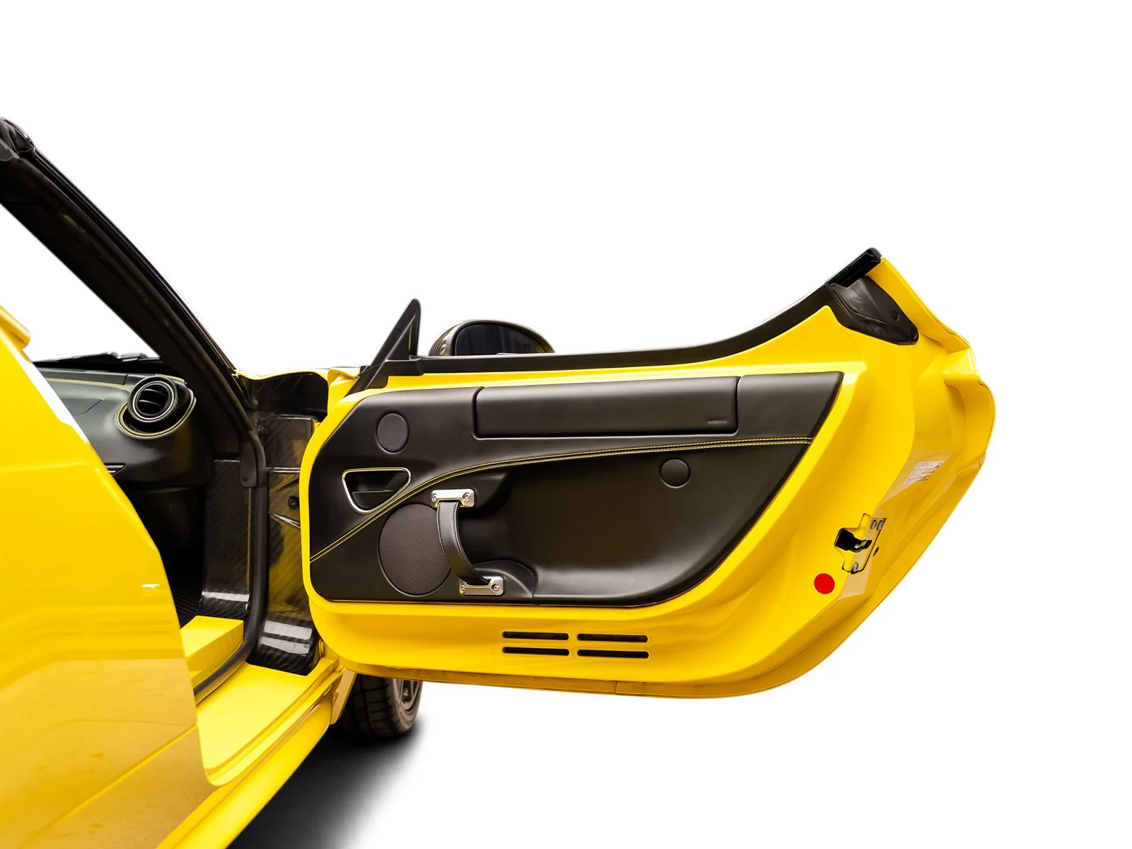 Used 2016 Yellow Alfa Romeo Base image 49