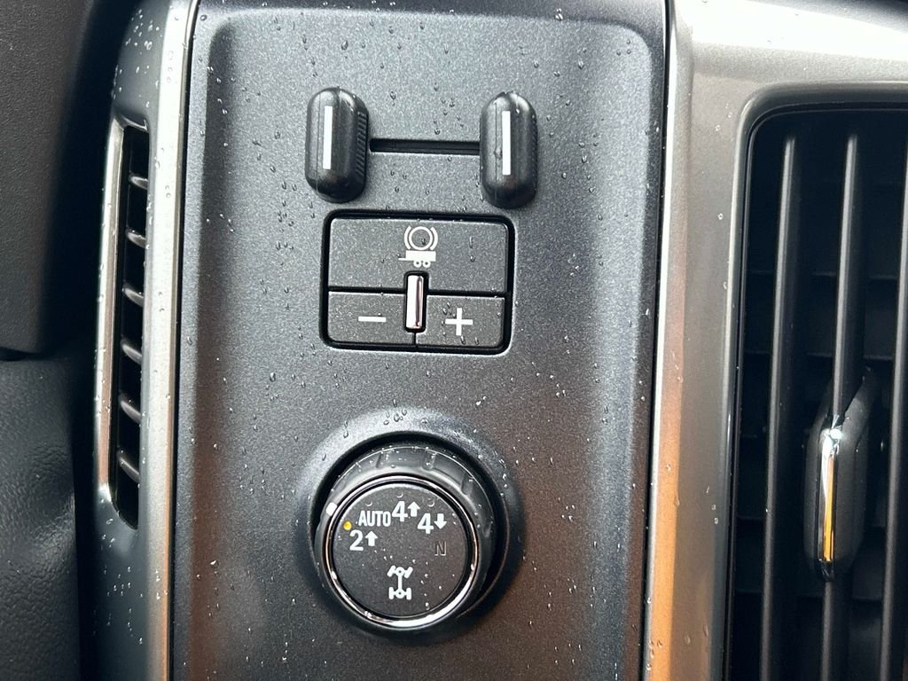 Used 2018 Black Chevrolet LTZ image 23