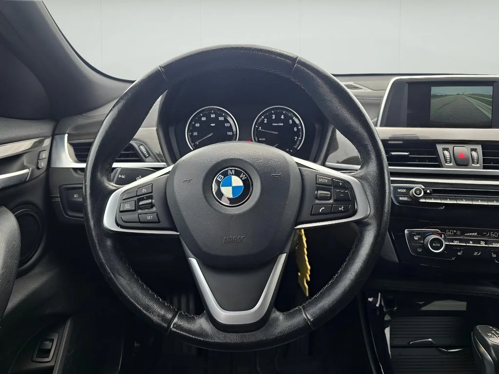 Used 2018 Black Sapphire Metallic BMW xDrive28i image 16
