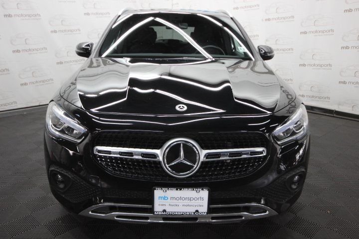 Used 2022 Black Mercedes-Benz GLA 250 image 10