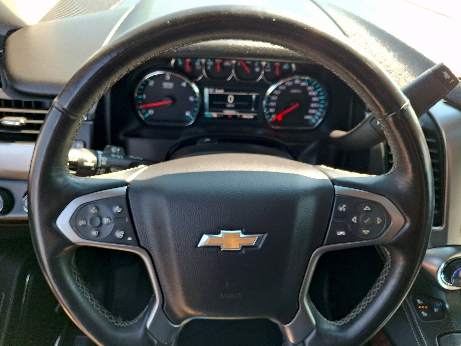 Used 2016 Summit White - GAZ Chevrolet LTZ image 19