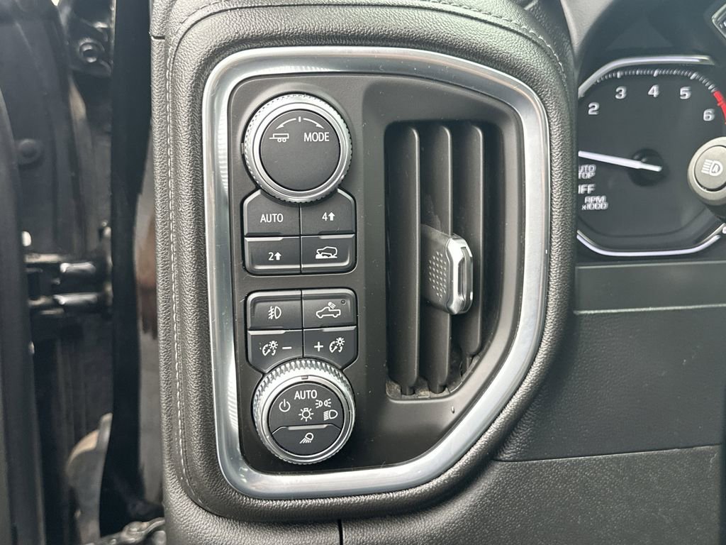 Certified Used 2021 ONYX BLACK GMC SLT image 15
