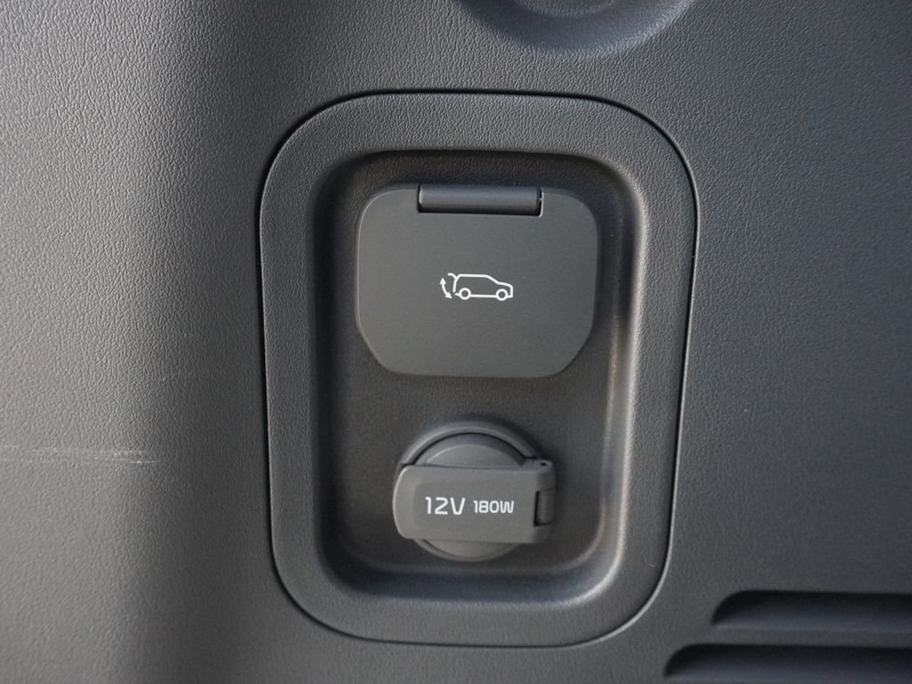 Used 2024 Black Kia Land image 25