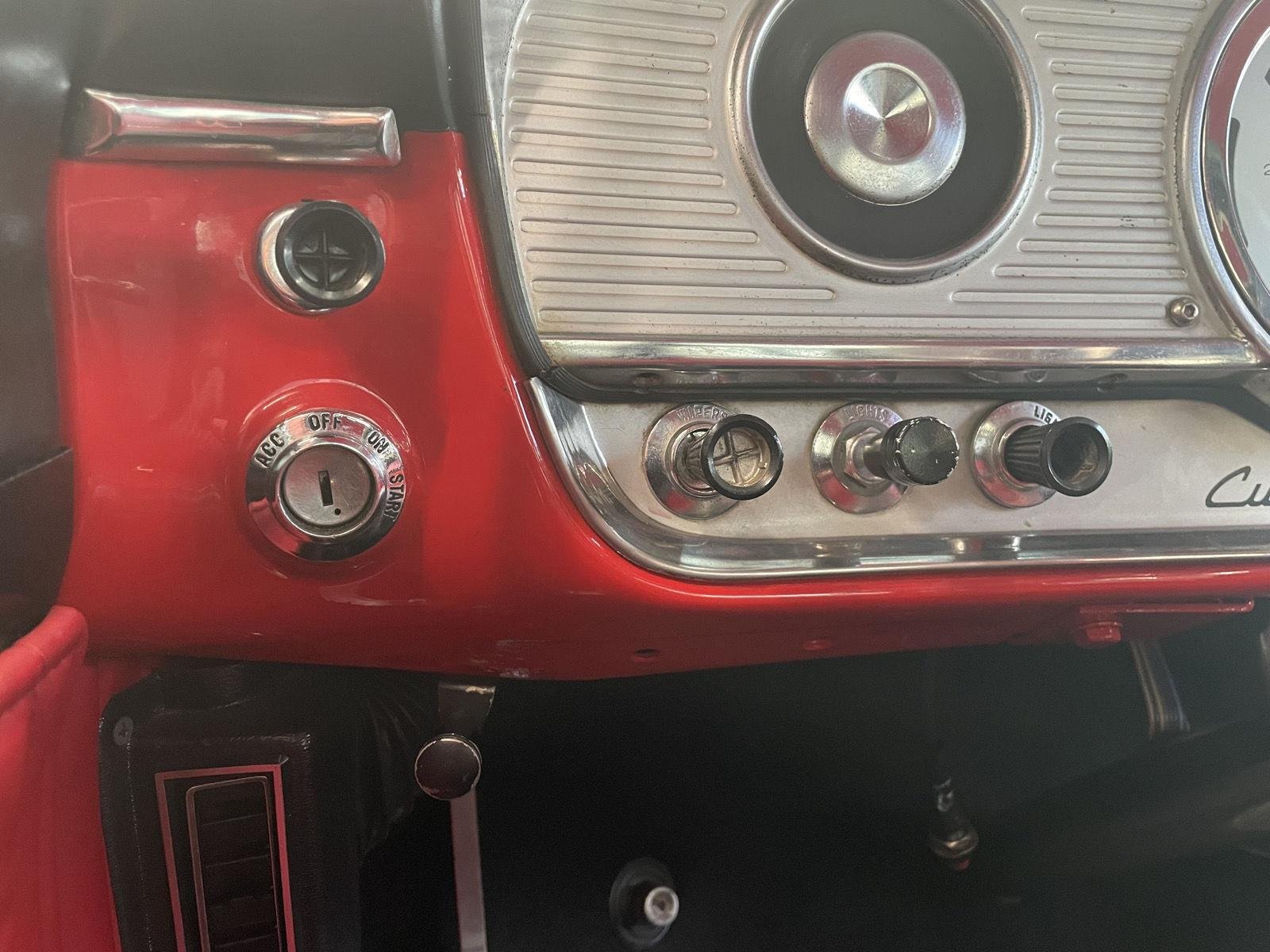 Used 1964  Ford  image 17