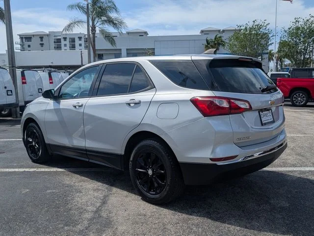 Used 2018 Silver Chevrolet LS image 5