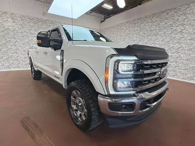 Used 2023 Star White Metallic Tri-Coat Ford King Ranch image 9