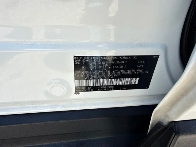 Used 2024 White Toyota LE image 33