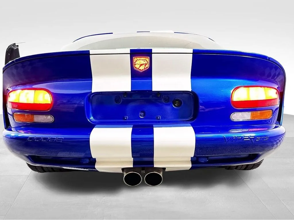 Used 1997 Blue Dodge GTS image 29