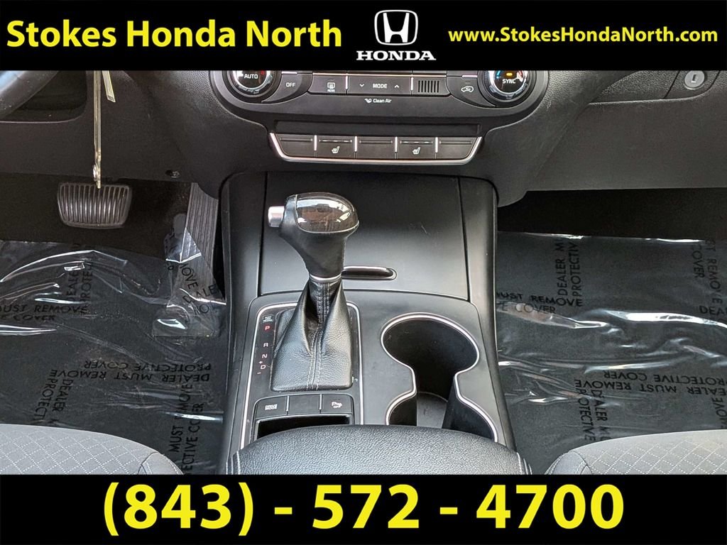Used 2018 Black Kia LX image 21