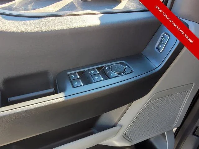New 2026 Oxford White Ford F-250® XL image 56