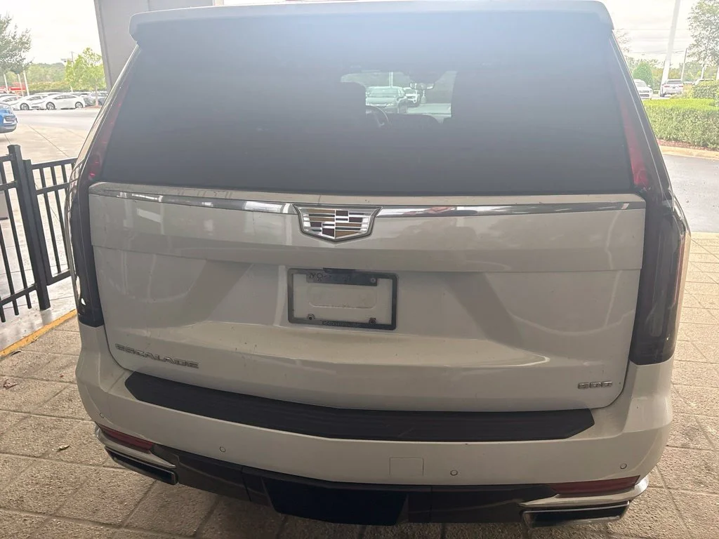 Used 2023 White Cadillac Premium Luxury Platinum image 18