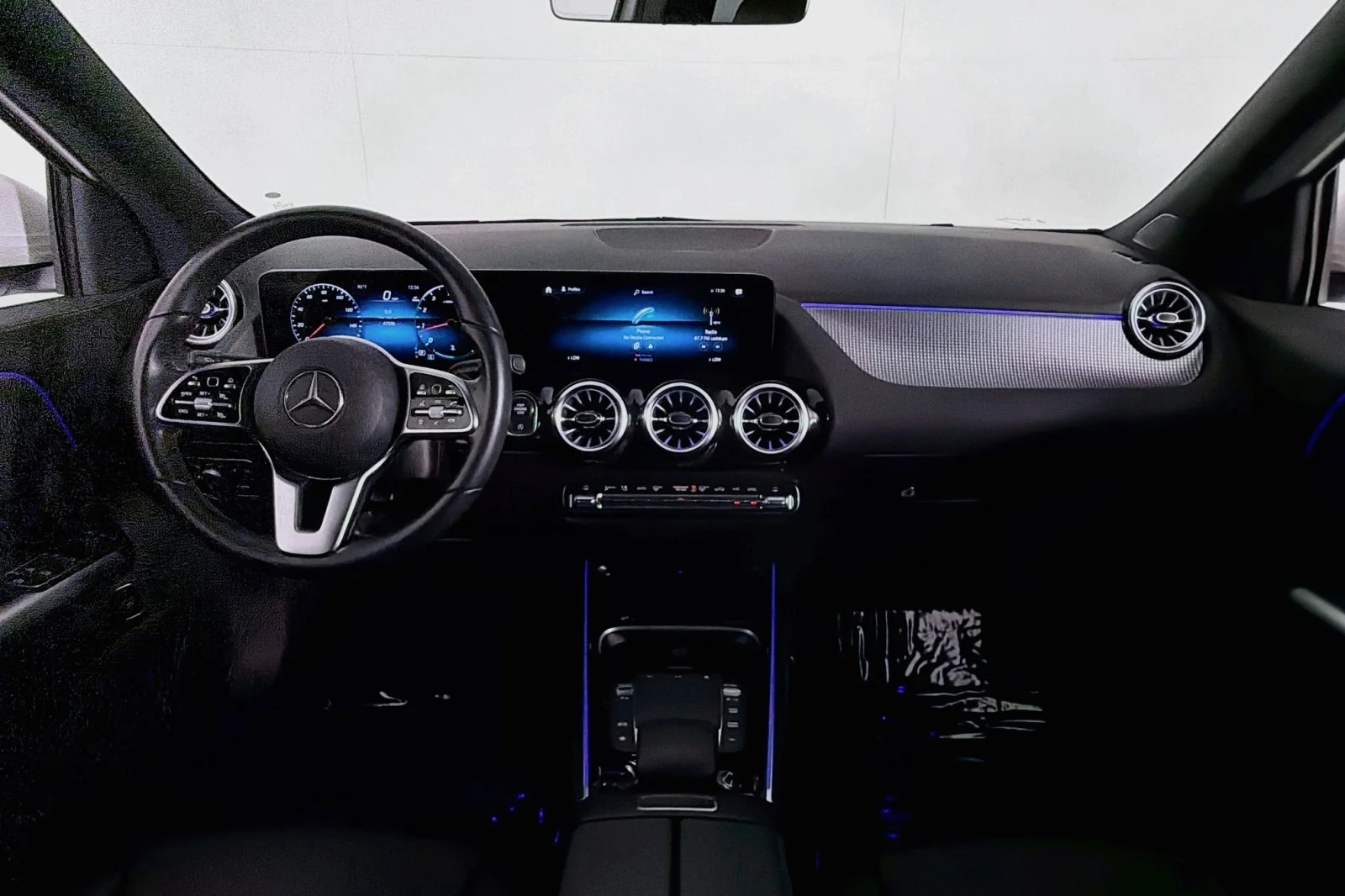 Certified Used 2023 Polar White Mercedes-Benz 250 image 5