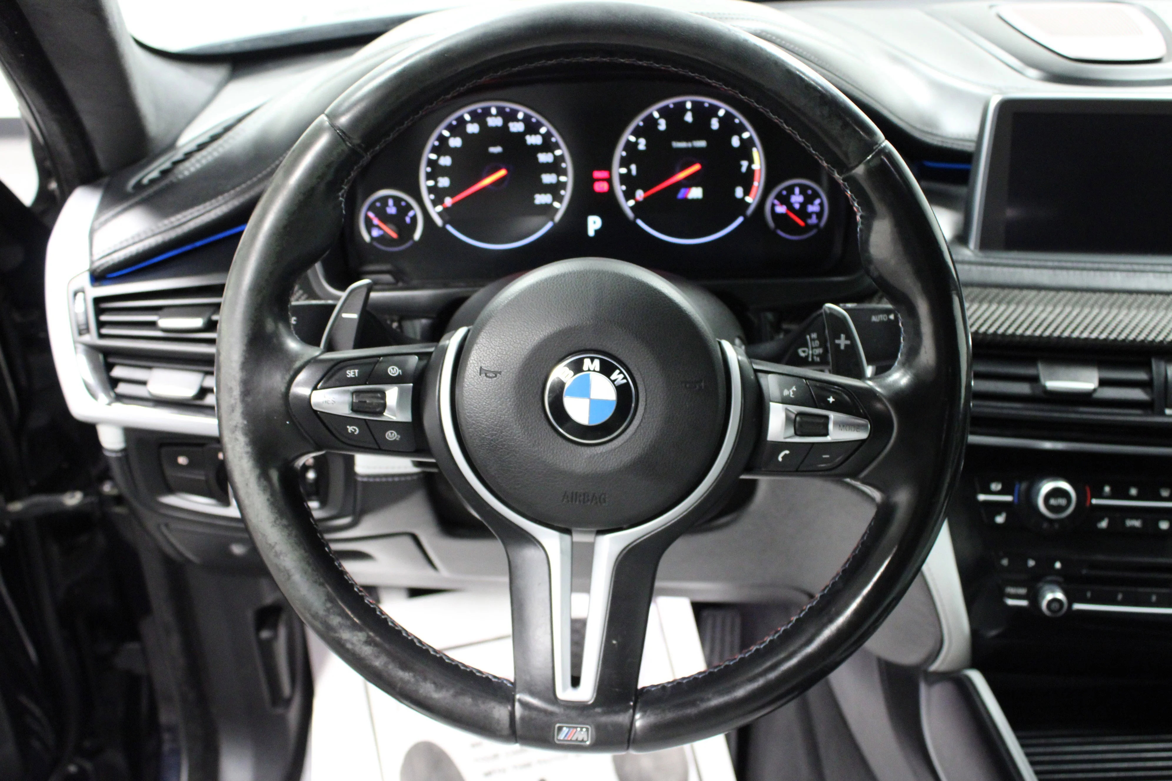 Used 2015 Carbon Black Metallic BMW Base image 16