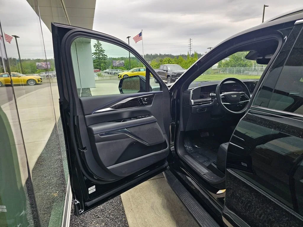 New 2026 Black Raven Cadillac Luxury image 21