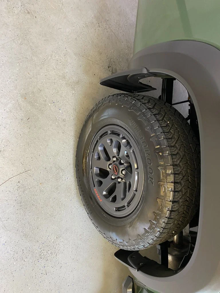 Used 2025 Green Nissan PRO-4X image 13