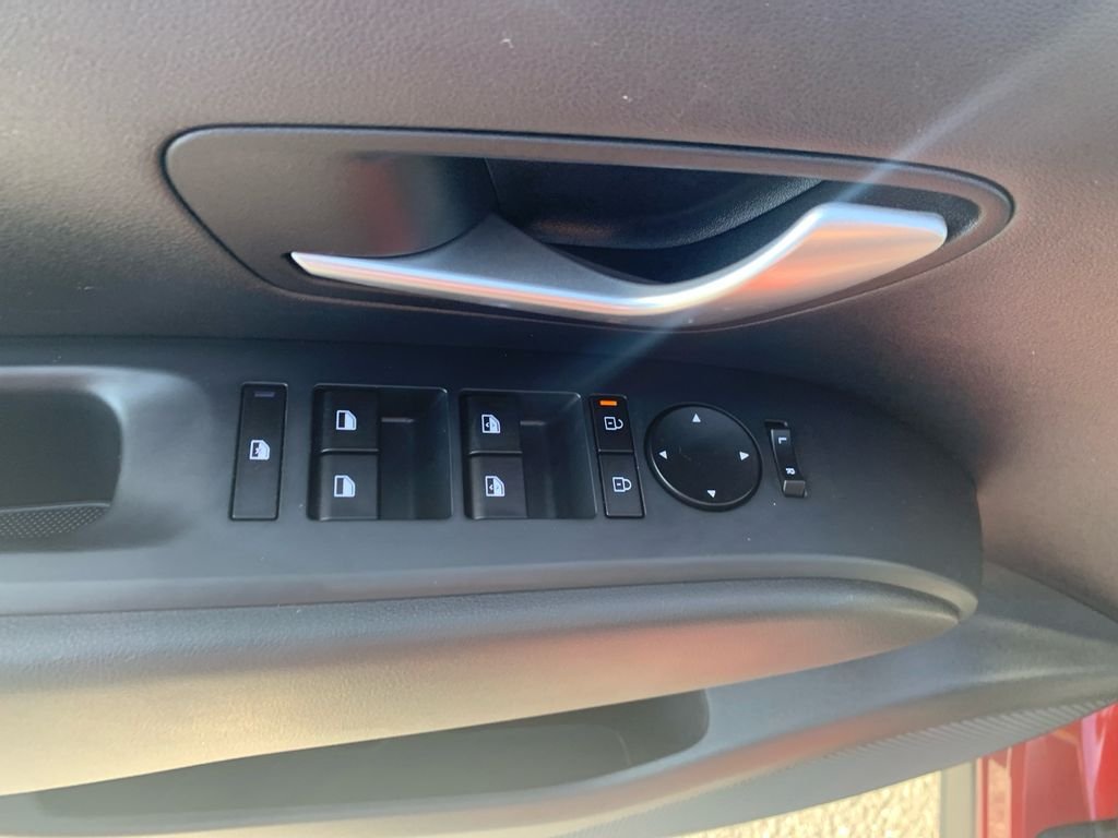 Used 2026 Red Hyundai SEL image 12