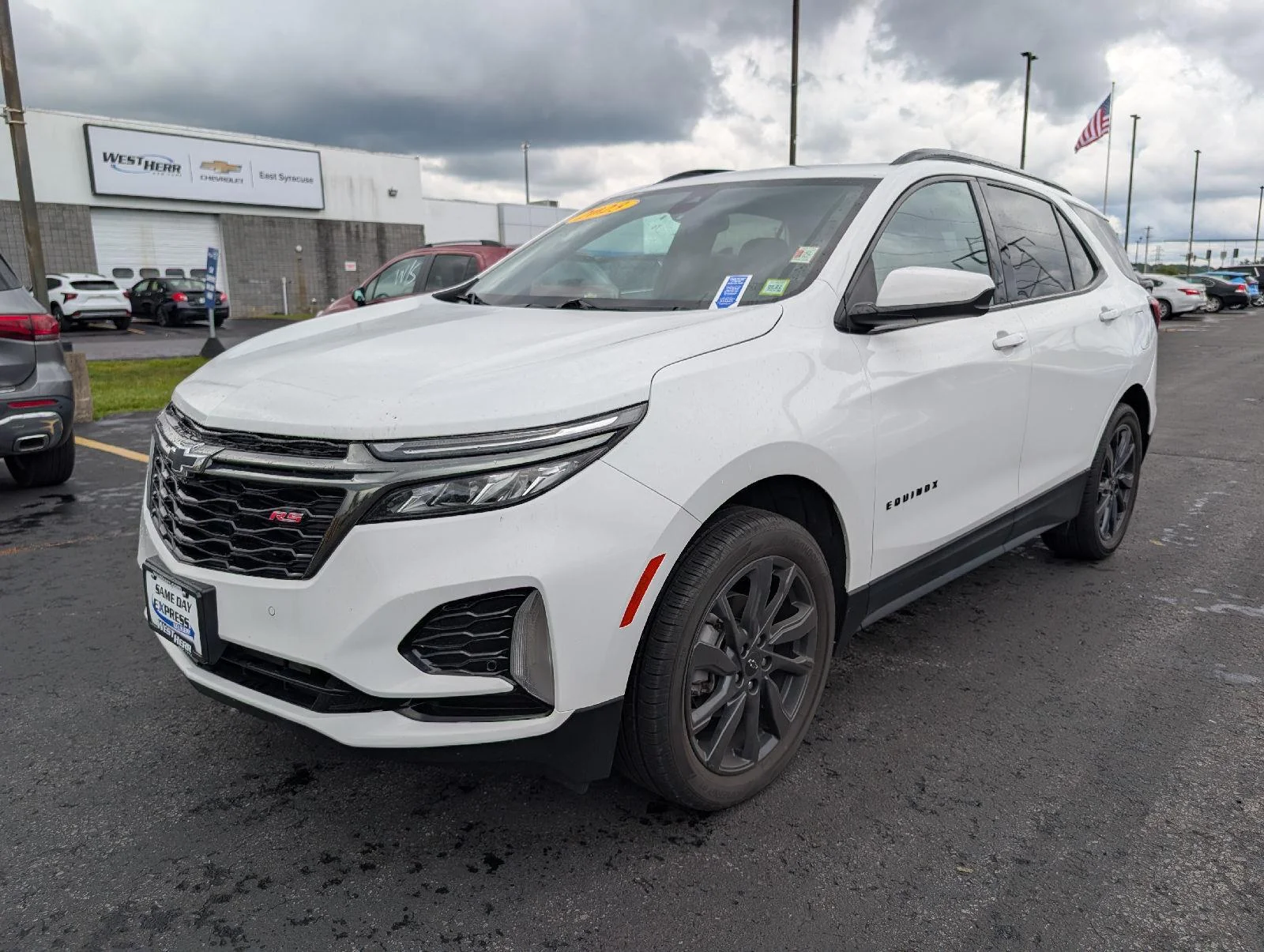 Used 2023 Summit White Chevrolet RS image 4