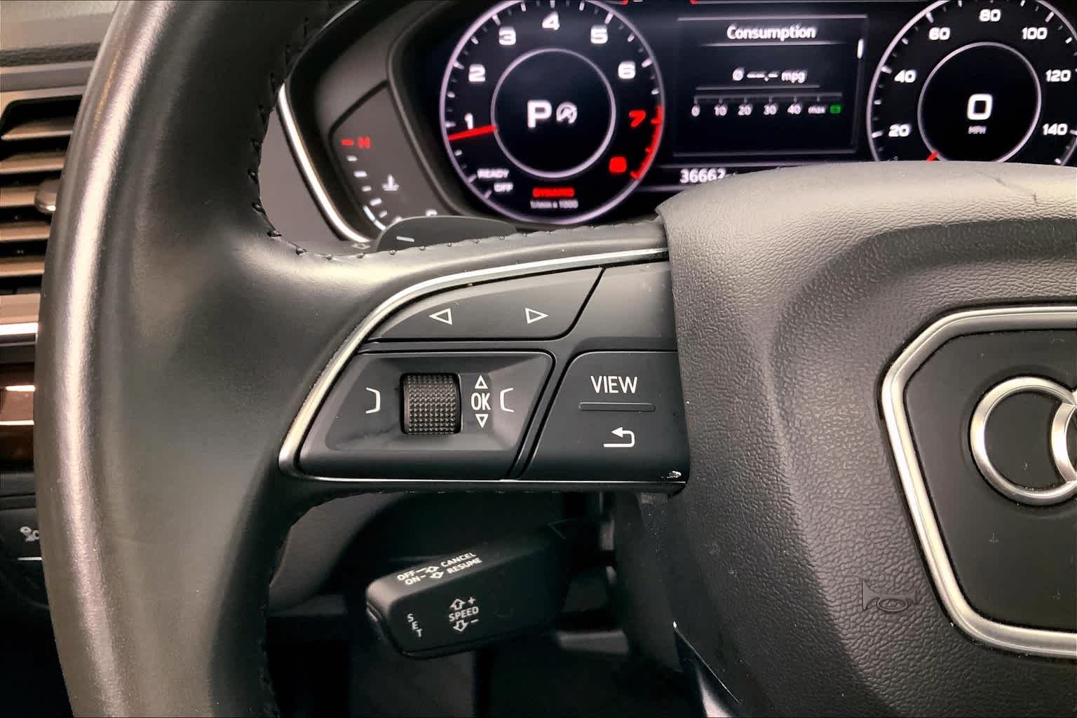 Used 2018 Brilliant Black Audi Tech Premium Plus image 23