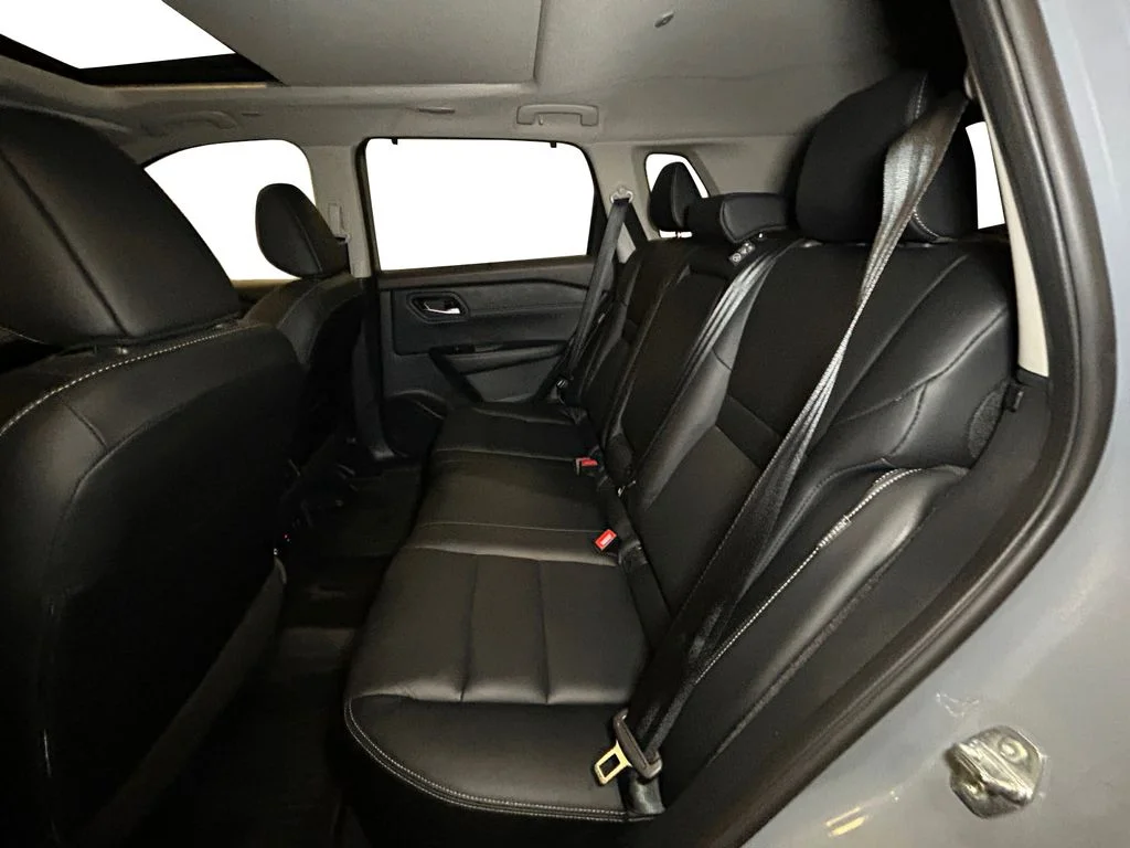 Used 2023 Boulder Gray Nissan SL image 14