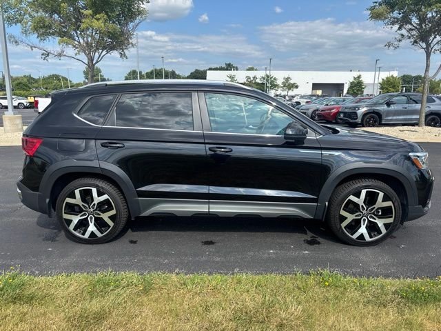 Used 2022 Black Volkswagen 1.5T SEL image 3