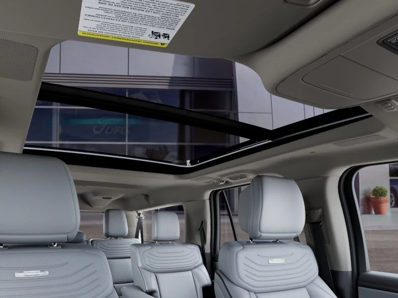 New 2027 Star White Metallic Tri-Coat Ford MAX Platinum image 22
