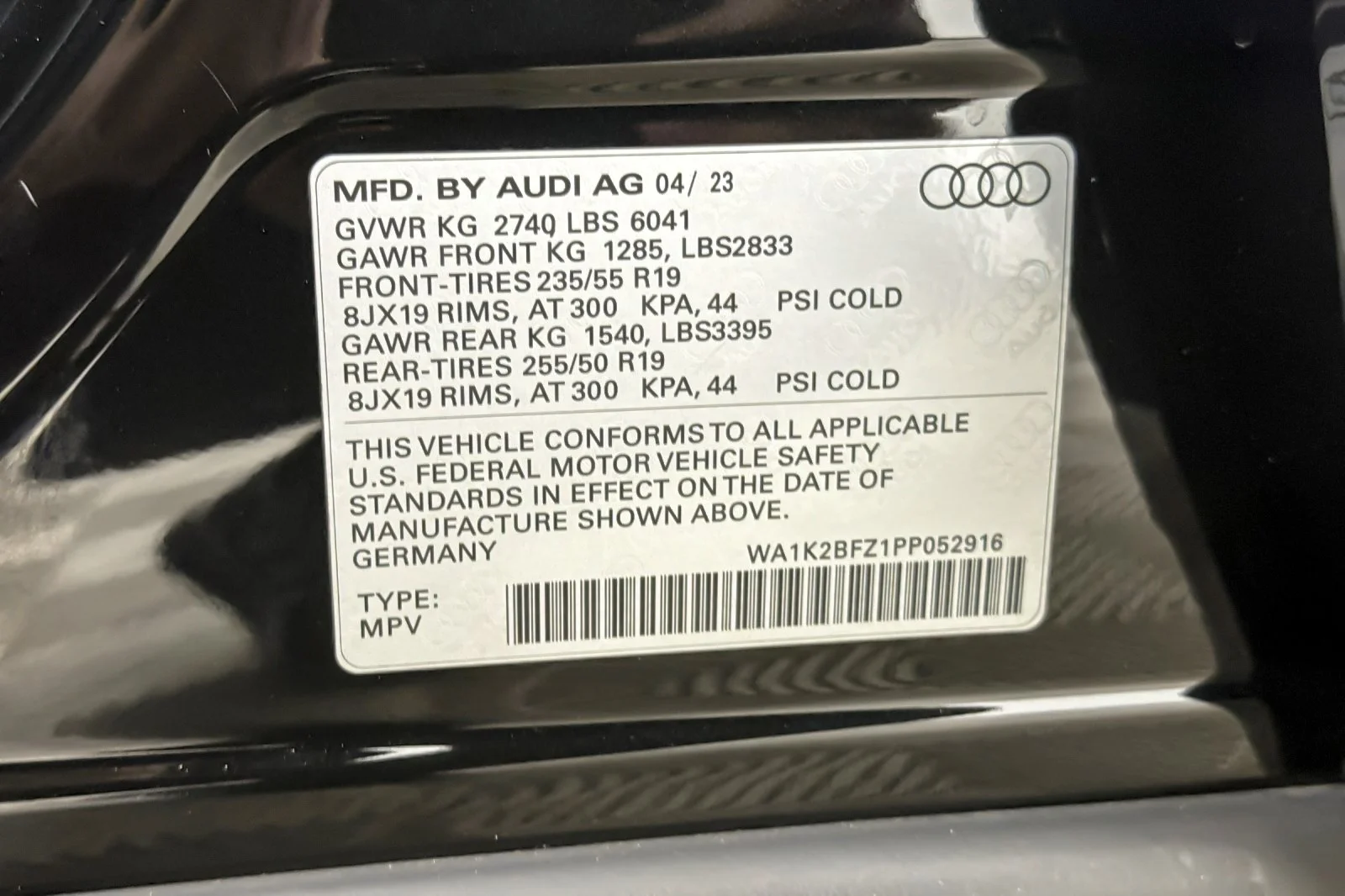 Used 2023 Mythos Black Metallic Audi Premium 50 quattro image 27