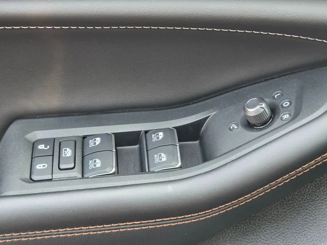 Used 2025 Gray Jeep Overland image 27