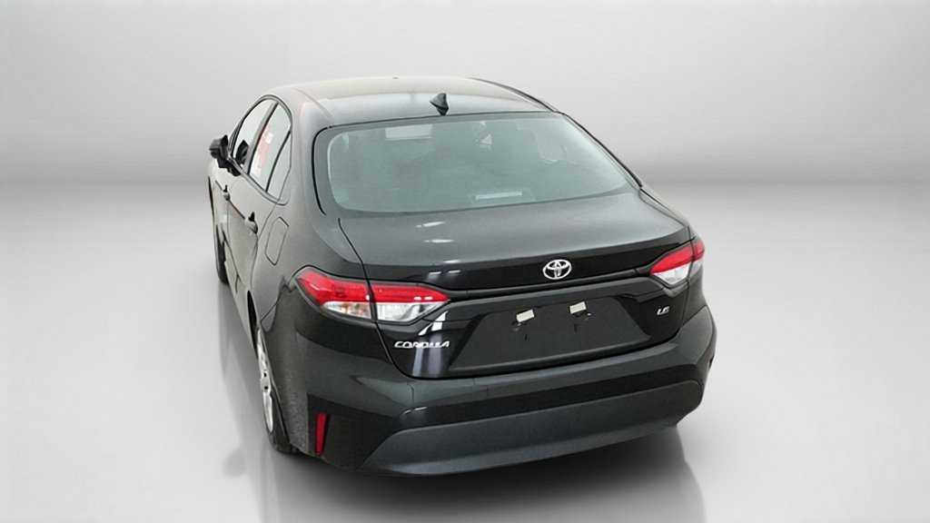 New 2027 Inked Toyota LE image 43